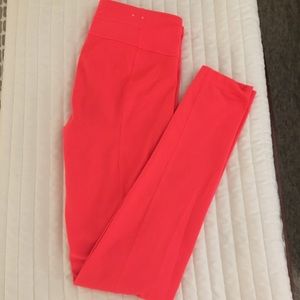 Under Armour Neon Pink leggings with pocket